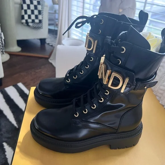 Fendi Black Combat/Moto Boot - BNIB! - Picture 8 of 16